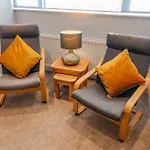 펜션 Bowderstone *